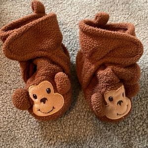 Cozy Fleece Monkey 🙈 Booties 0-6 months